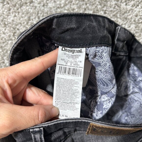 Desigual Exotic Jeans Black Embroidered Floral Pattern Slim Fit Womens Denim - Picture 8 of 14